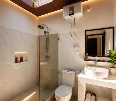 Botoemadeg House | Penida Cabins