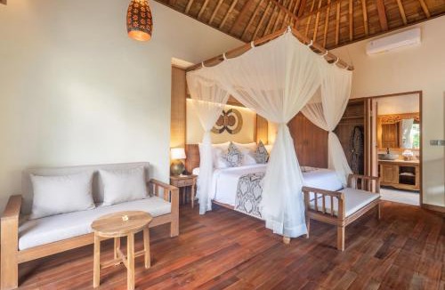 Taro Villa | The Compass Rose Valley