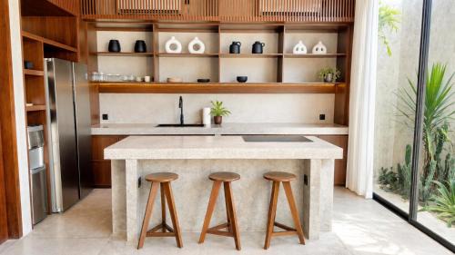 Babakan Villa | Casa Aire Pererenan I Minimalist 2BR Villa with Private Pool