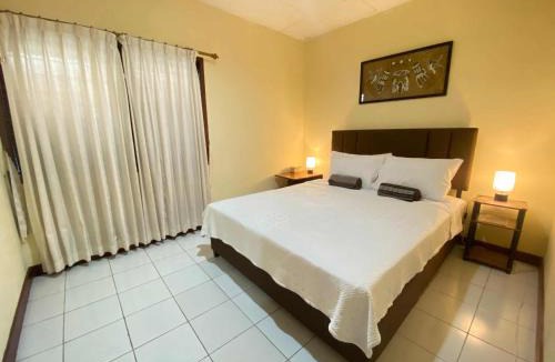Ciumbuleuit House | Dago Hills Homestay 43