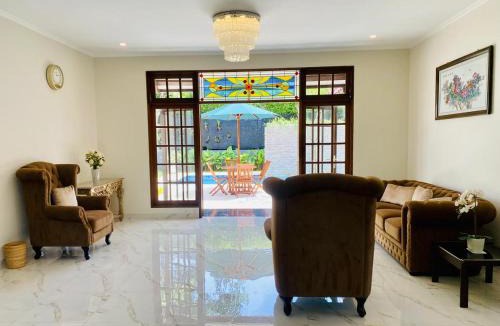 Bogor Selatan Hotel | Villa Danis Rancamaya by REJA