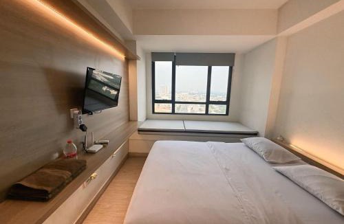 Pinang Apartment | Collins Boulevard Apartemen Serpong U2827A