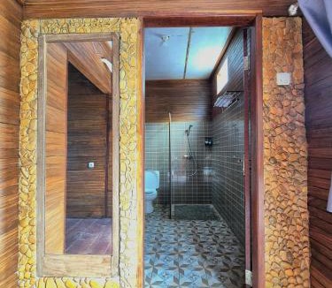 Raja Ampat Cabin | Lodges in Indonesia
