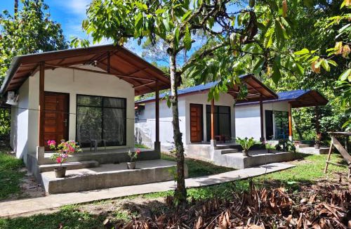 Ketambe House | Orangutan Ketambe Guesthouse & Restaurant