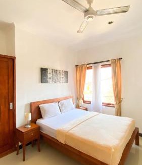 Drupadi Villa | Simple 2-Bedroom Villa Near Double Six Beach