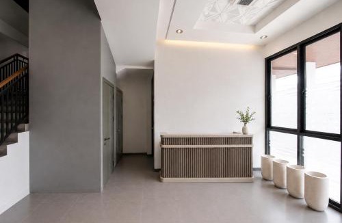 Madiun Hotel | SANS Vibes Nine Eleven Madiun