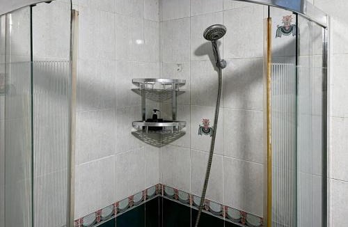 Karet Apartment | Large and Strategic Rasuna Apt 3BR with WiFi &Pool
