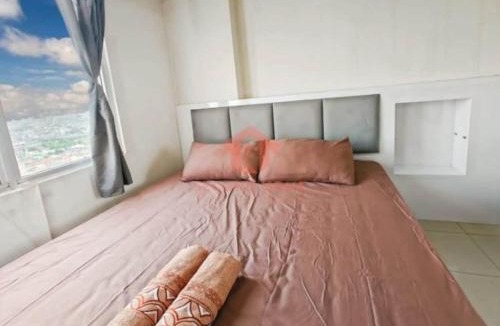 Jatinegara Apartment | Cozy 2BR Bassura Apt pool WI-FI Netflix
