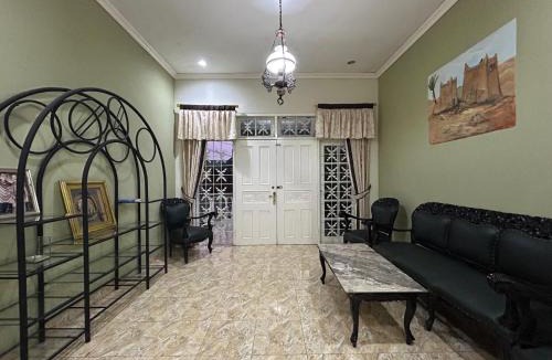 Cisarua Villa | Villa Fatma Mountain Hills by Tamastu Villaz