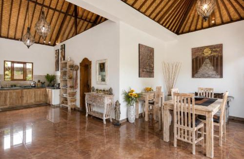 Penestanan Villa | Genie - Angie Private Villa by Travellink Bali