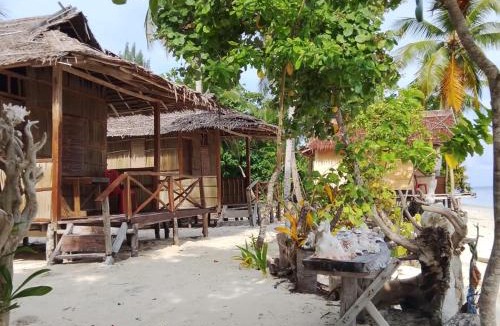 Pulau Fam House | Tarafudin Bungalow