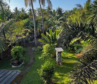 Tanjung House | Samana