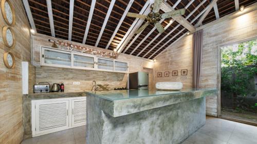 Kerobokan Villa | Mannao Estate by Villa Finder
