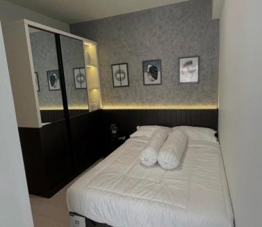 Cikarang Apartment | Vicienta Luxury Stay 2BR Apartment at Stanford Meikarta
