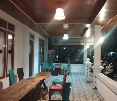 Katiet Hostel | Surf Homestay Katiet surfing barrrels short motorcycle only minute from our places Bintang wave,Lance wave,HTs wave,monkeyWave