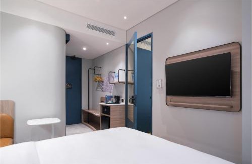 Braga Hotel | Holiday Inn Express Bandung Braga by IHG