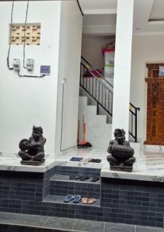 Kedewatan House | Umah Lavista