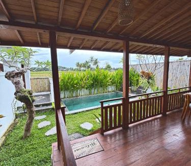 Peliatan Villa | Private villa Marigold private pool