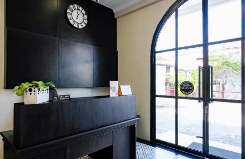 Surakarta Hotel | Urbanview Hotel Rumi Rooms Syariah Near RS Ortopedi Solo