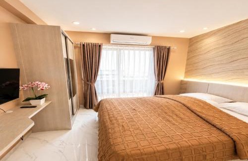 Bekasi Apartment | Transpark Cibubur Duo LIving Netflix
