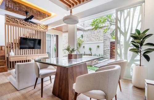 Tumbak Bayuh Villa | Villa Arsy-2BR Private Oasis with Pool & Rooftop