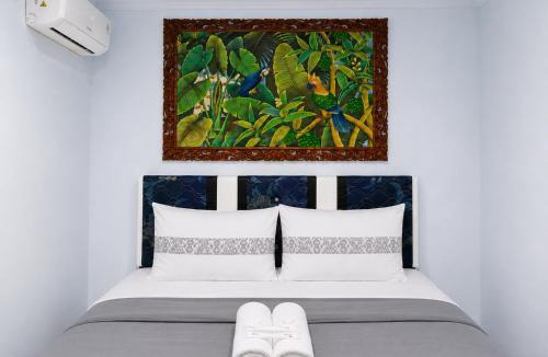 East Jakarta House | NamRoom at Jatiwaringin