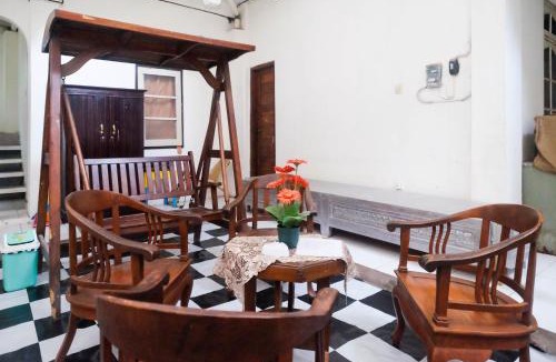 Banguntapan Hotel | RedDoorz Syariah near Jogja Expo Center