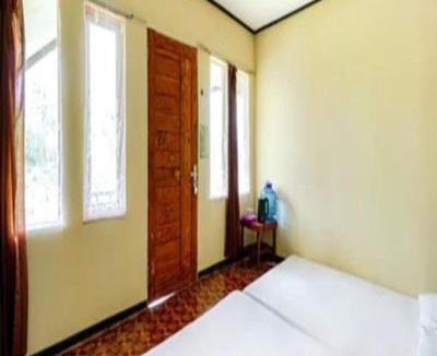 Pangalengan Hotel | Cozzy Villa Azmi Pangalengan