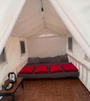 Pangalengan Hostel | Cozzy Saung Singkur Riverside