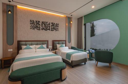 Karanganyar Hotel | Anaya Azana Hotel & Villa Tawangmangu