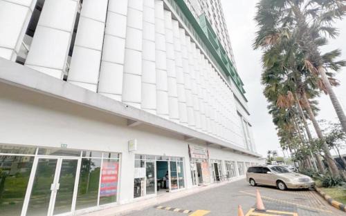 Surabaya Apartment | Spacious 2BR Combine Unit at Bale Hinggil Apartment By Travelio