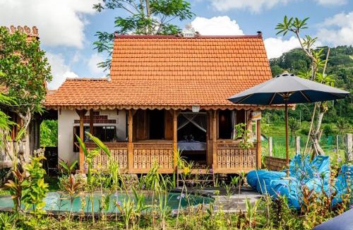 Sidemen House | Green Labak 1