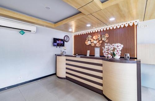 Tanjung Duren Utara Hotel | RedDoorz Plus at Suba Hotel Tanjung Duren