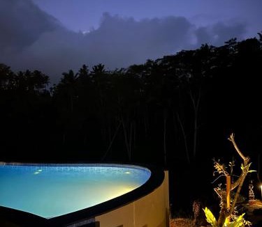Undisan Cabin | The Grembeng