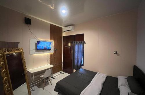 Sidakarya Apartment | santru guest house