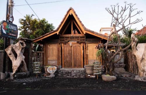 Tukad Mungga Hotel | Sunrise Lodge and Lounge Hotel