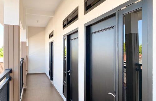 Tulungagung House | RedDoorz Syariah at Khaleza Tulungagung
