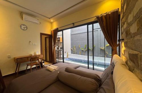 Kampial House | Rumah Sudut