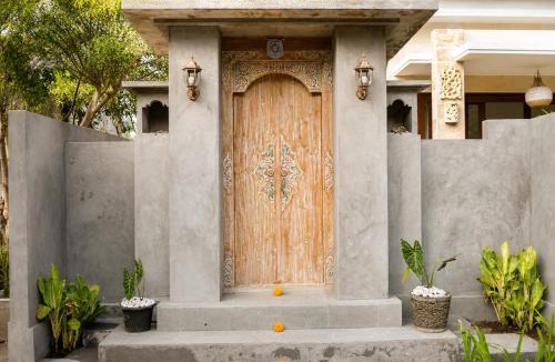 Sambahan House | Daneswara Tropical Stay Bathtub Near Ubud