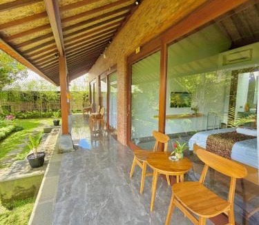 Sebatu House | Alokavati Guest House