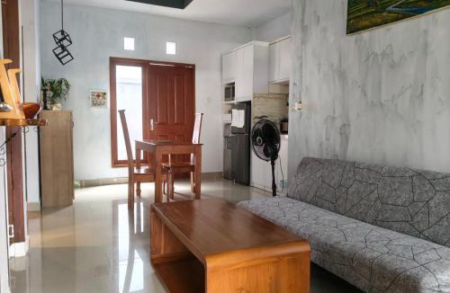 Kerambitan Apartment | Homestay Omah