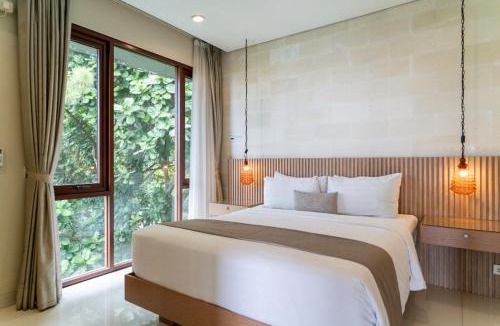 Bandung Villa | Breeze Blows City View Villa 4 Bedrooms and 1 Familly Bedroom With a Private Heated Swimming Pool and a Billiard Table