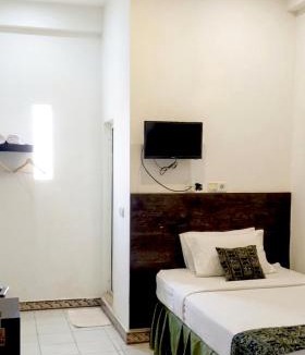 Rinding Batu House | Wisma Samrat