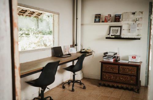 Celuk House | Studio room with Jacuzzi near Ubud