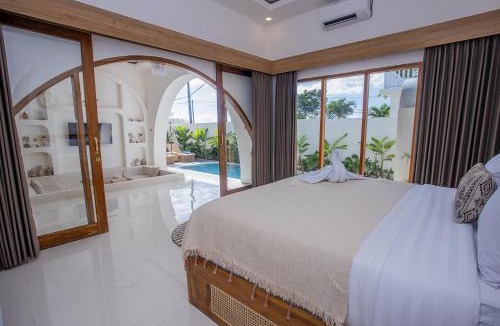 Ceningan Island Villa | The White Orchid Private Villa