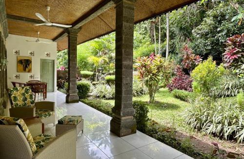 Candi Dasa Resort | DW Jungle Resort - Candidasa