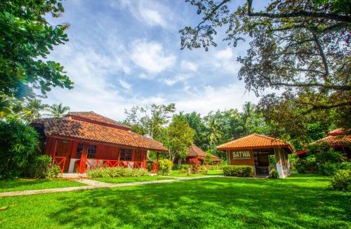 Labuhan Ratu Cabin | Satwa Elephant Ecolodge