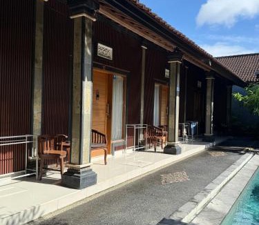 Tibubeneng House | Nyoman Guesthouse Canggu