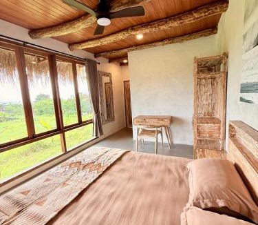 Mendoyo House | Dikaloha Surfschool and Stay