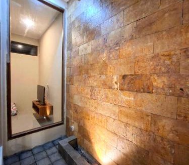 Praya House | Omi Homestay